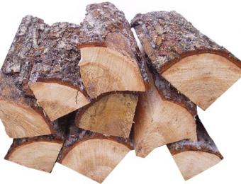 Как выбрать и заказать колотые дрова?
